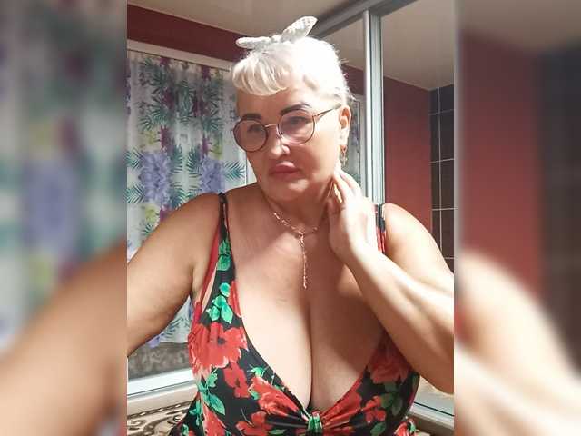 Jemma-Cori live cam on BongaCams