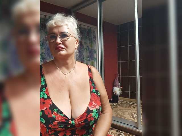 Jemma-Cori live cam on BongaCams