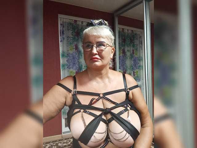 Jemma-Cori live cam on BongaCams