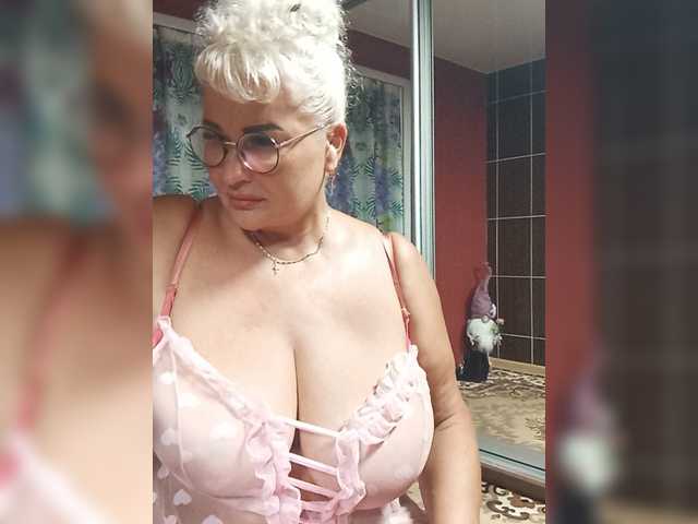 Jemma-Cori live cam on BongaCams