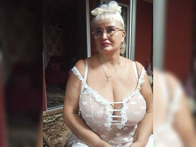 Jemma-Cori live cam on BongaCams