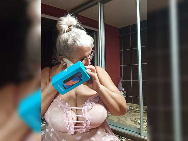 Jemma-Cori live cam on BongaCams