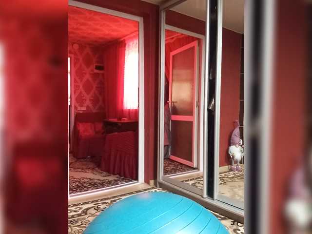 Jemma-Cori live cam on BongaCams