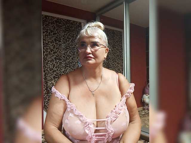 Jemma-Cori live cam on BongaCams