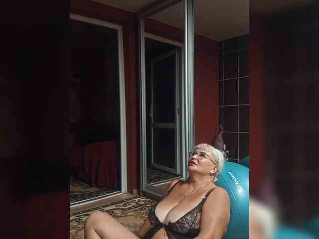 Jemma-Cori webcam