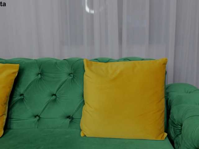 alisonitaaa's BongaCams show and profile