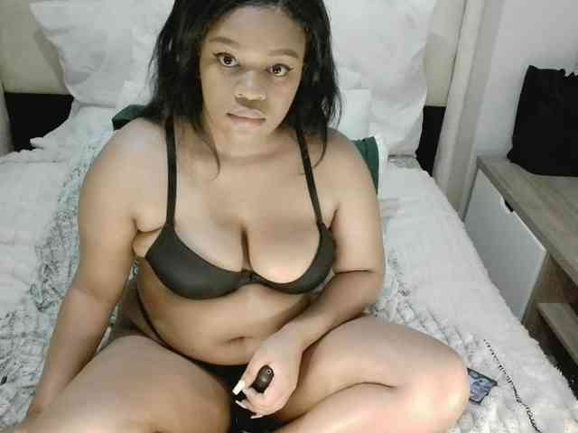 Model: thiquekitten