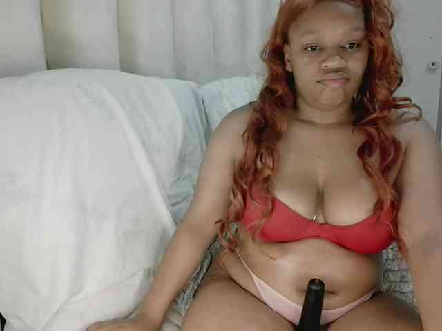 thiquekitten webcam