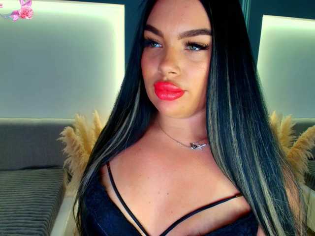 katerine-Monroe live cam on BongaCams