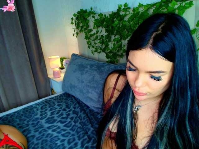 katerine-Monroe live cam on BongaCams