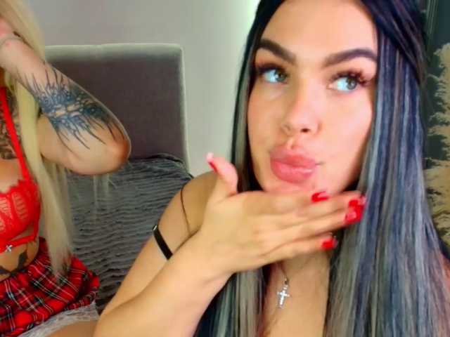 katerine-Monroe live cam on BongaCams