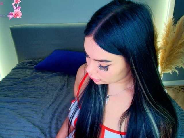 katerine-Monroe live cam on BongaCams