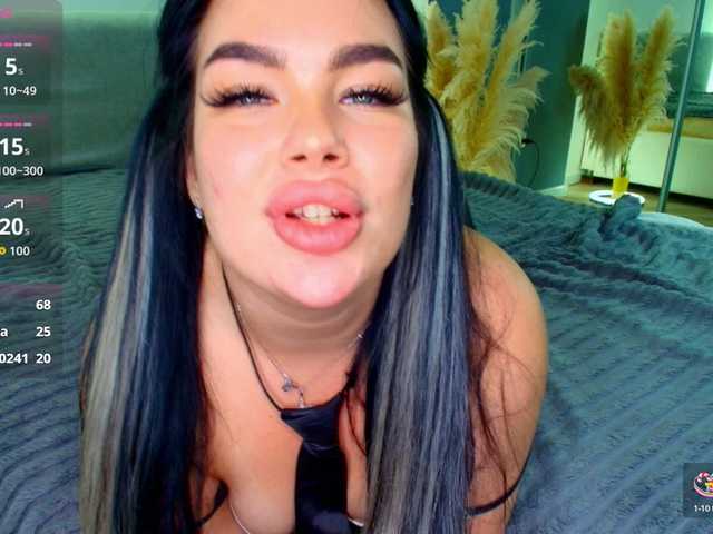 katerine-Monroe live cam on BongaCams
