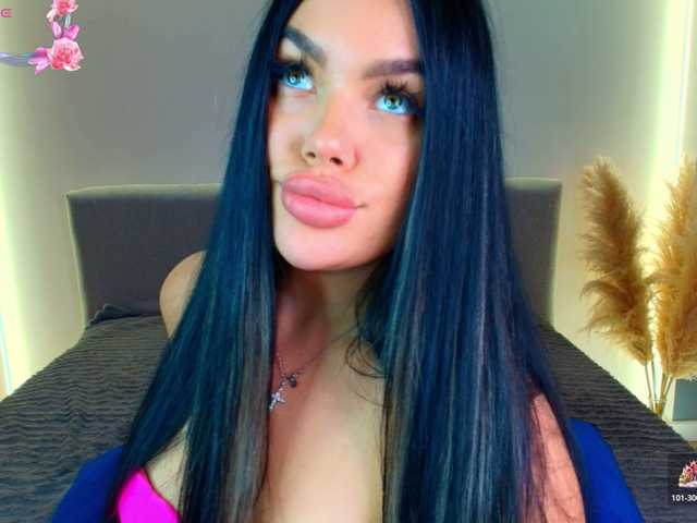 katerine-Monroe live cam preview