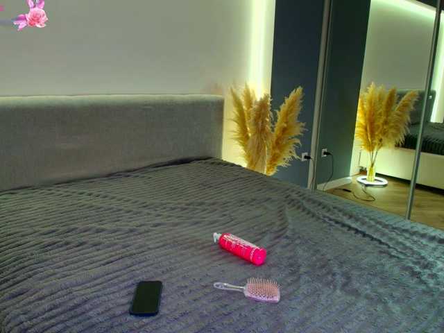 katerine-Monroe live cam on BongaCams