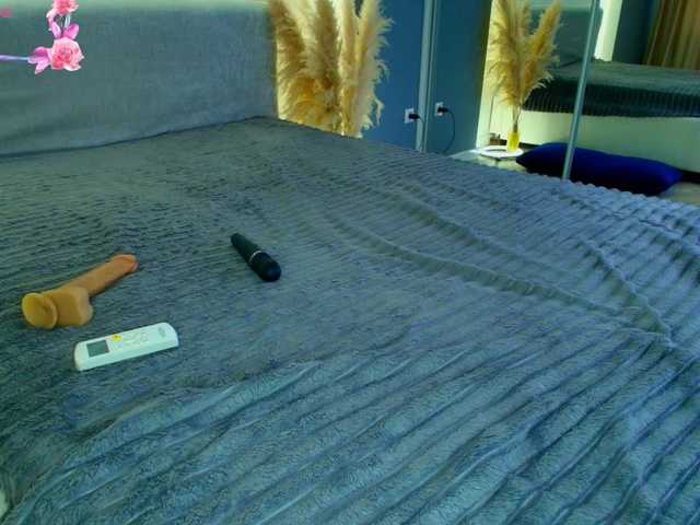 katerine-Monroe live cam on BongaCams