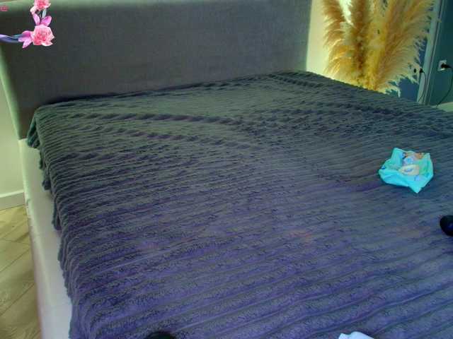 katerine-Monroe live cam on BongaCams