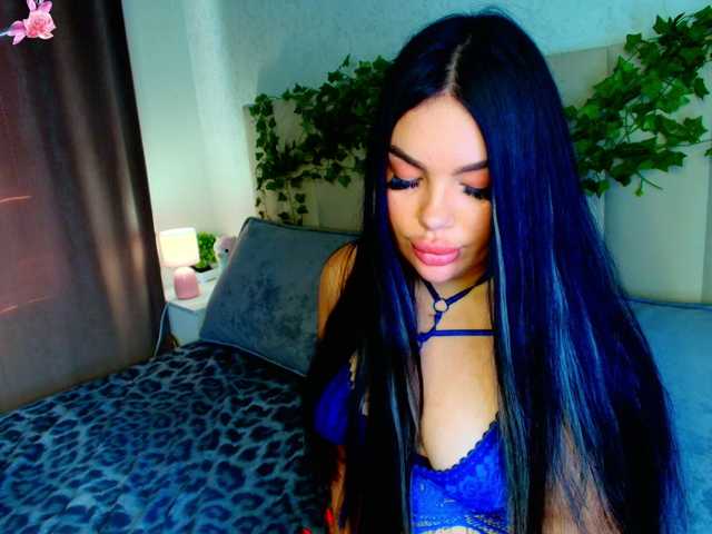 katerine-Monroe live cam on BongaCams