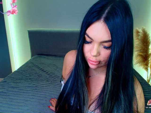 katerine-Monroe live cam on BongaCams