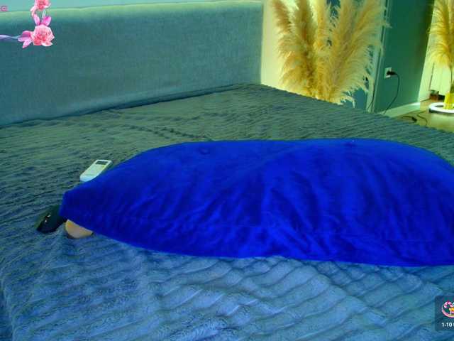 katerine-Monroe live cam on BongaCams