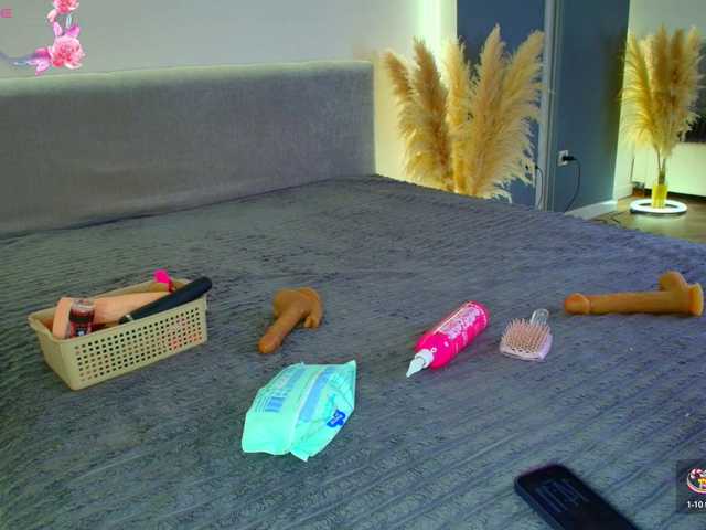 katerine-Monroe live cam on BongaCams