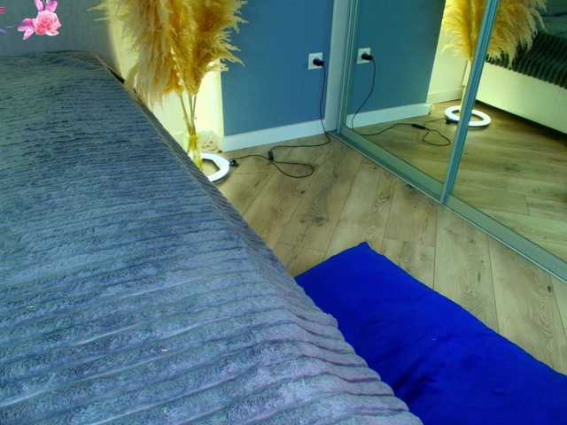 katerine-Monroe live cam on BongaCams