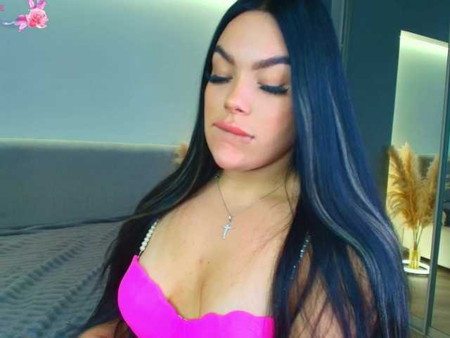 katerine-Monroe live cam on BongaCams