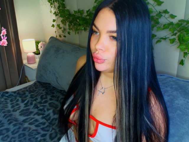 katerine-Monroe live cam on BongaCams