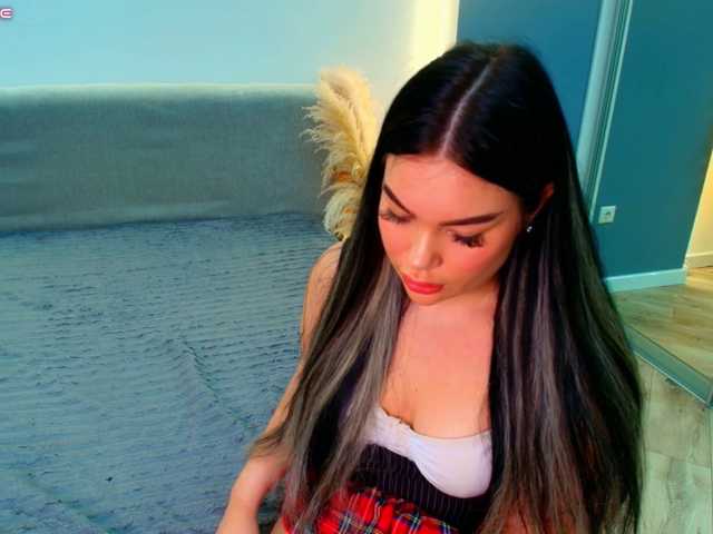 katerine-Monroe live cam on BongaCams