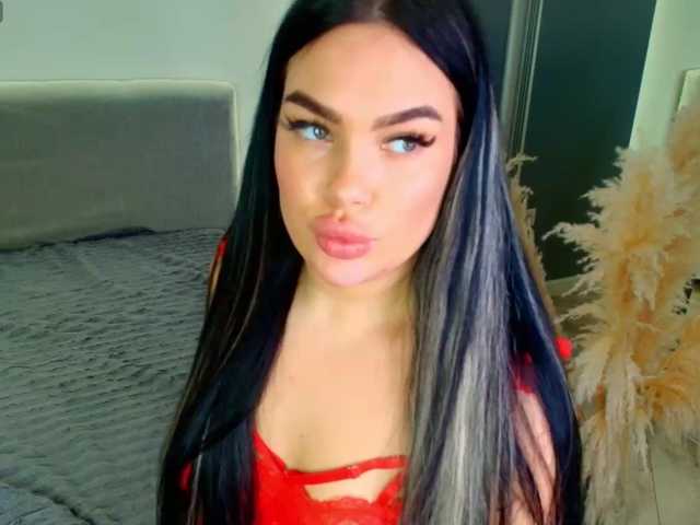 katerine-Monroe live cam on BongaCams