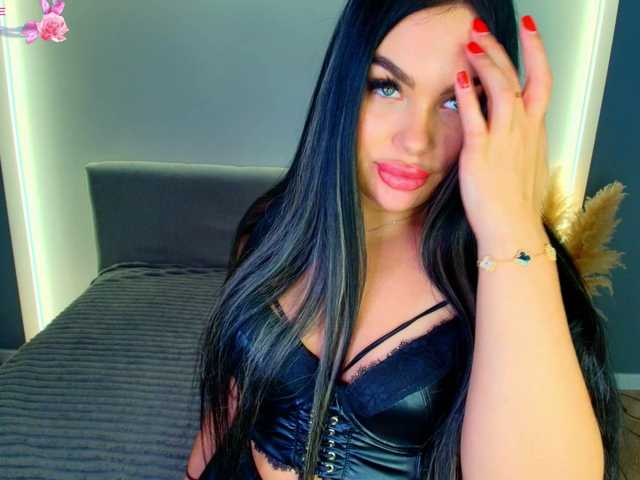 katerine-Monroe live cam on BongaCams