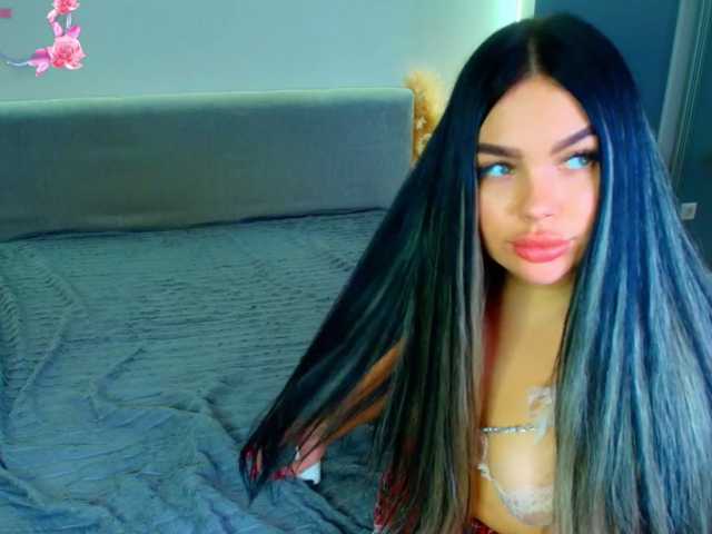 katerine-Monroe live cam preview