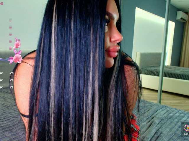 katerine-Monroe live cam on BongaCams