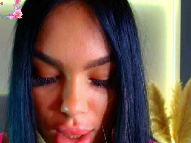 katerine-monroe's live room