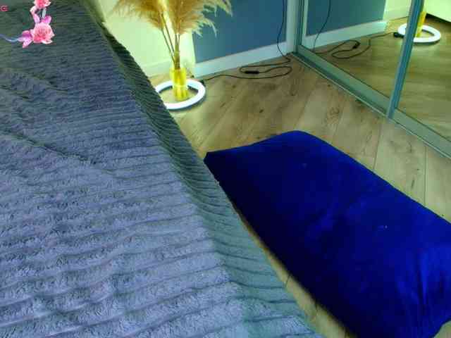 katerine-Monroe webcam