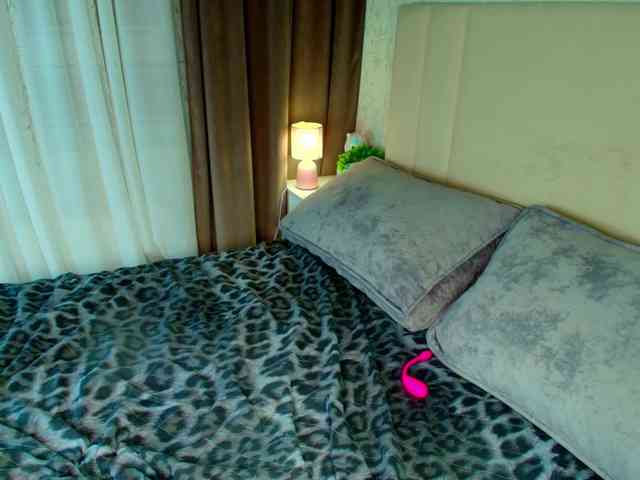 katerine-Monroe webcam