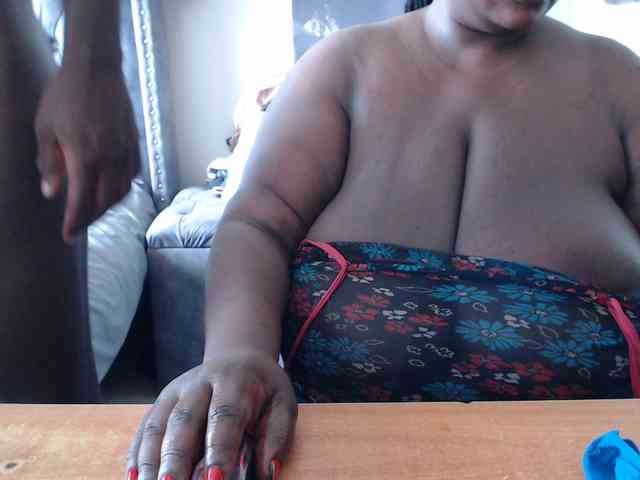 bigboobscoupls webcam