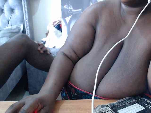 bigboobscoupls webcam