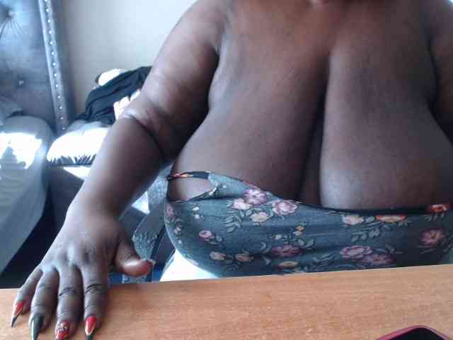 bigboobscoupls webcam