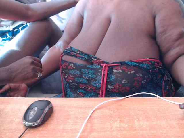 bigboobscoupls