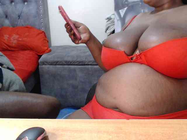 bigboobscoupls