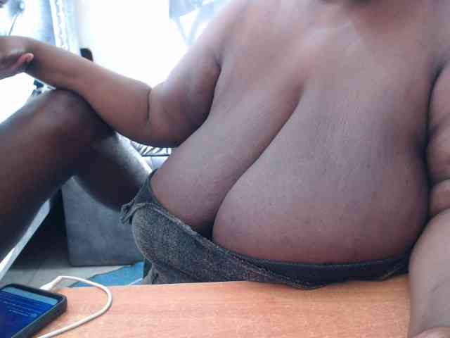 bigboobscoupls webcam