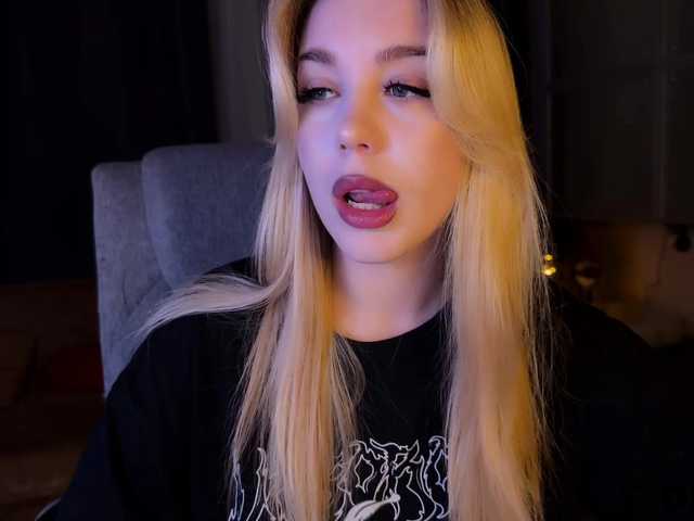 maksisisia