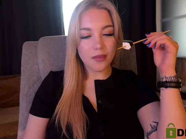 maksisisia Live Webcam on BongaCams