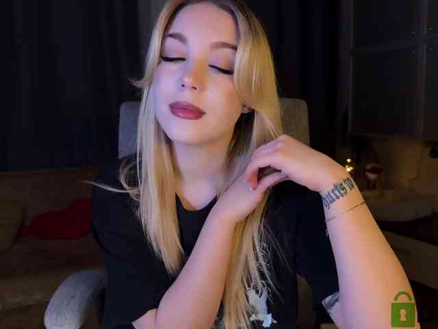 WildSugarr webcam
