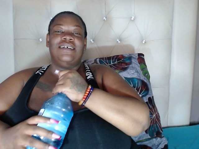 Vibecandy233 live webcam show