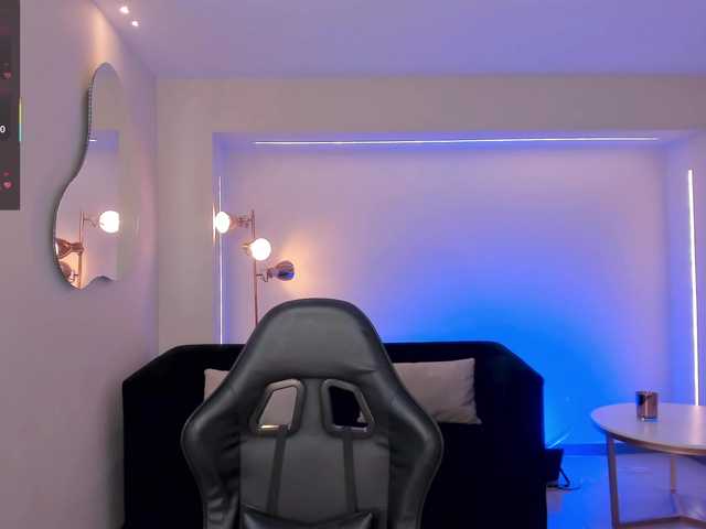 MayaMoretti live cam on BongaCams