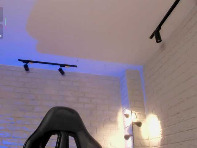 MayaMoretti live webcam show