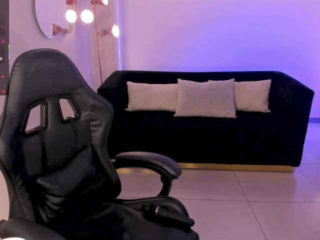 MayaMoretti live cam on BongaCams