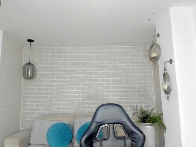 MayaMoretti live cam on BongaCams
